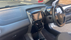 Toyota Aygo 1.0 VVT-i X-Trend TSS 5dr x-shift Petrol Hatchback